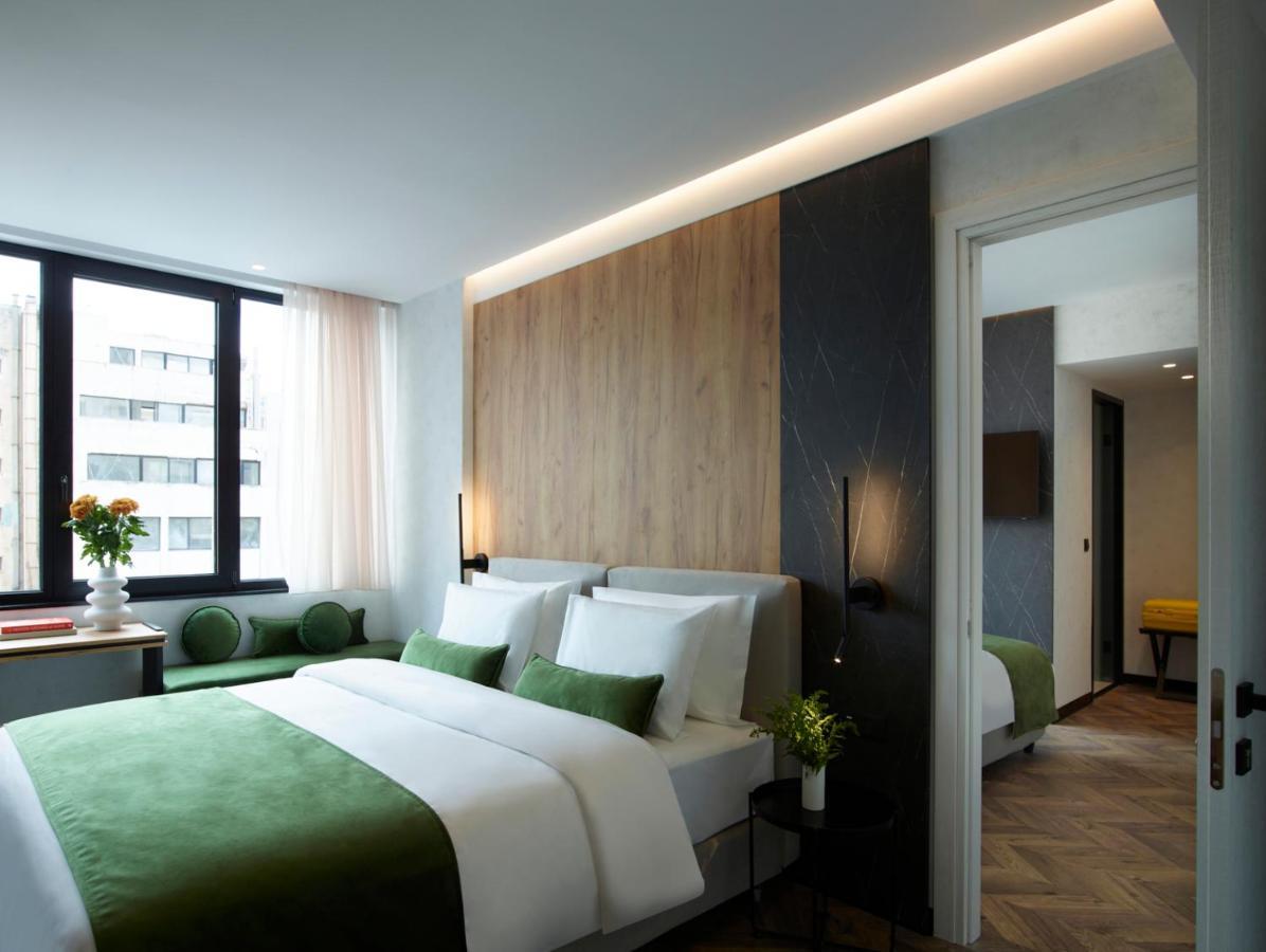The Port Square Hotel Piraeus Exterior photo