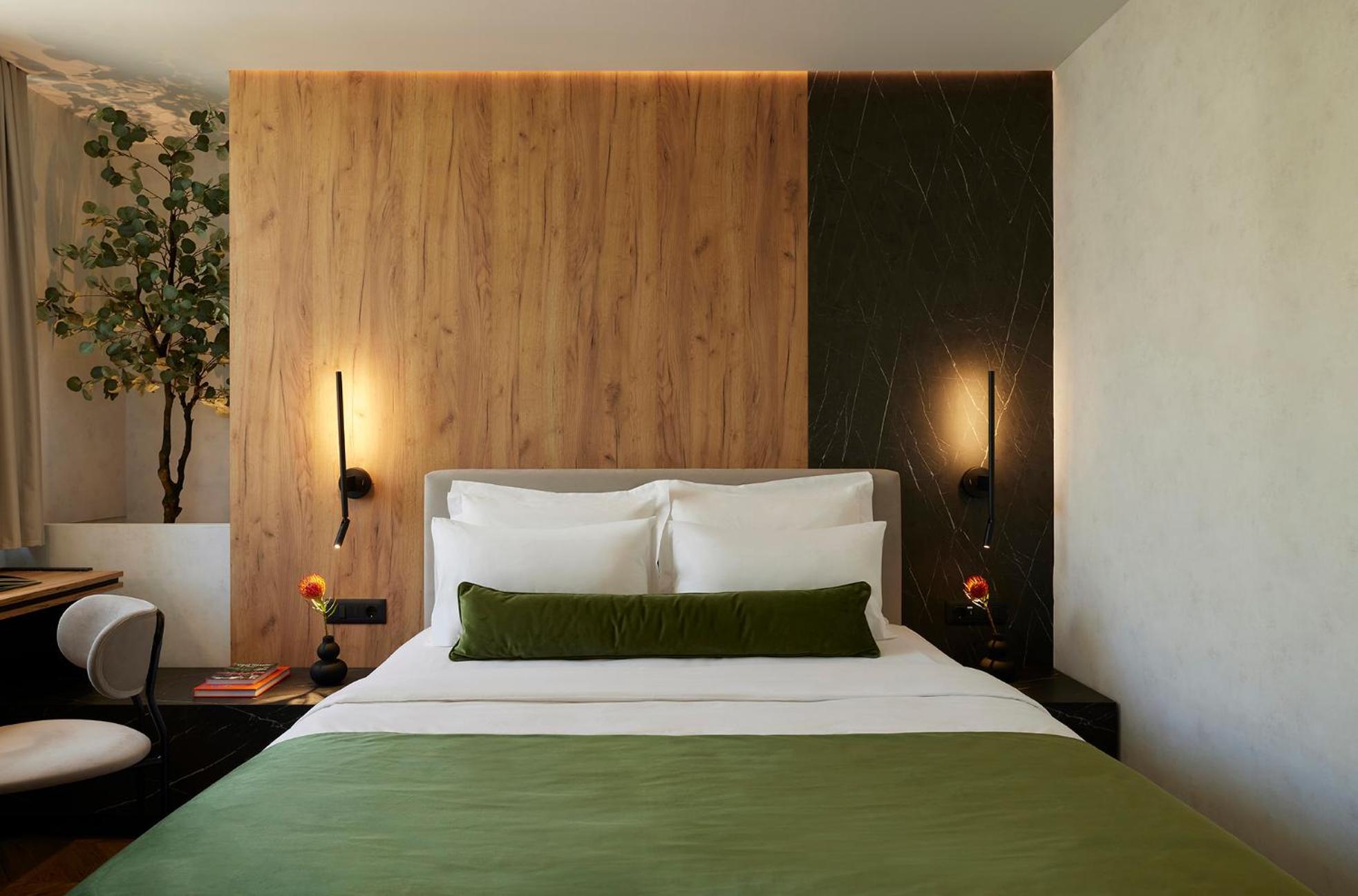 The Port Square Hotel Piraeus Room photo